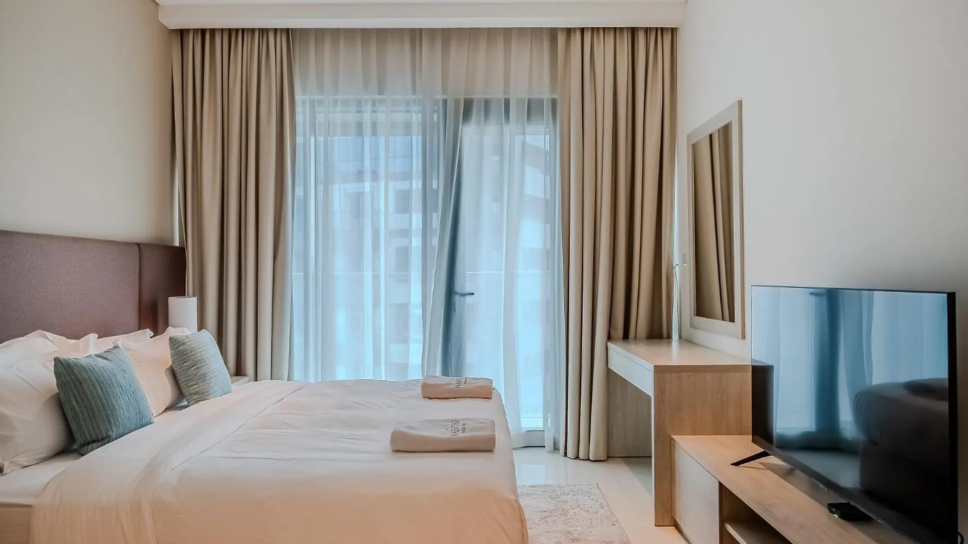 Exquisite Studio Apartment In Palm Jumeirah Dubai 0*,  United Arab Emirates