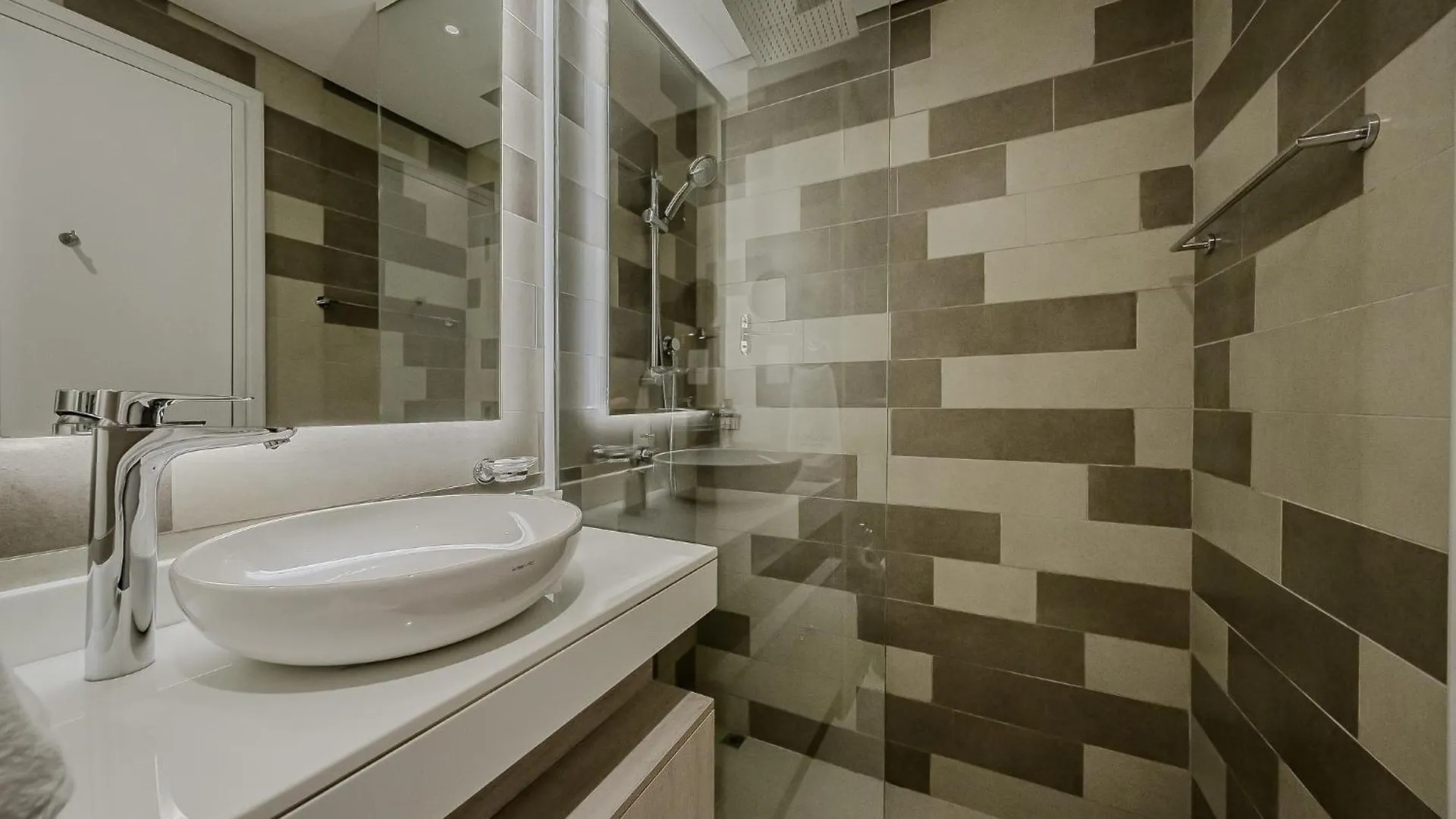 Exquisite Studio Apartment In Palm Jumeirah Dubai