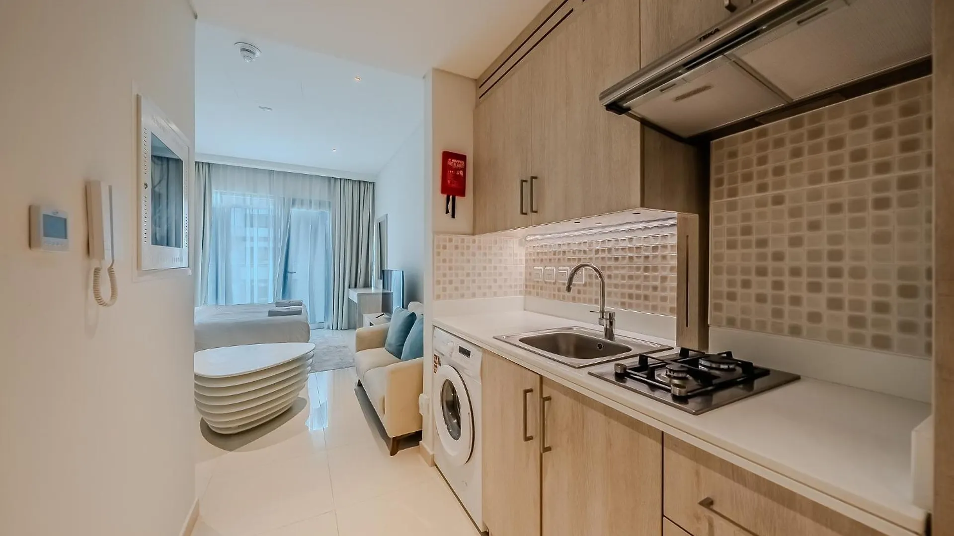 Exquisite Studio Apartment In Palm Jumeirah Dubai