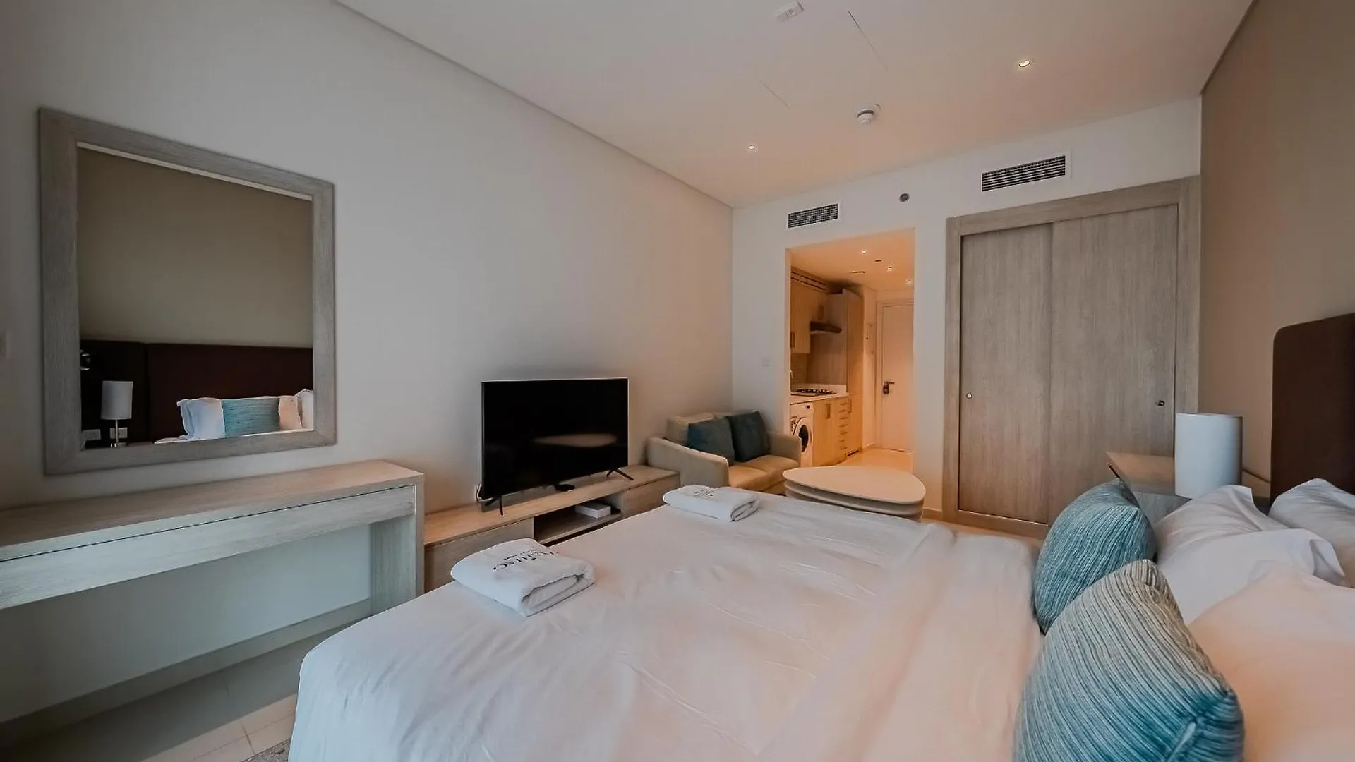 Exquisite Studio Apartment In Palm Jumeirah Dubai 0*,